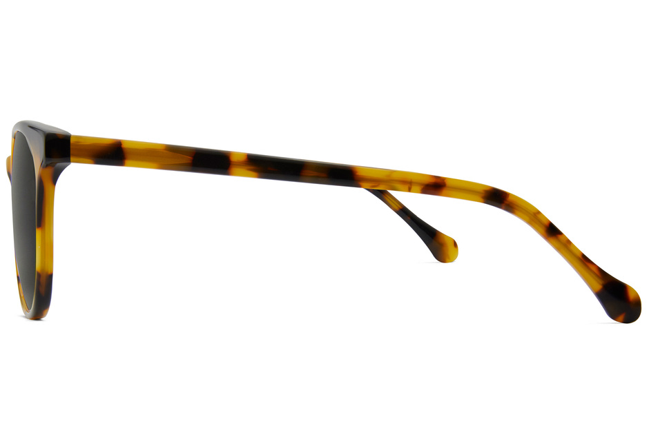 Lovelace sunglasses in serengeti viewed from side