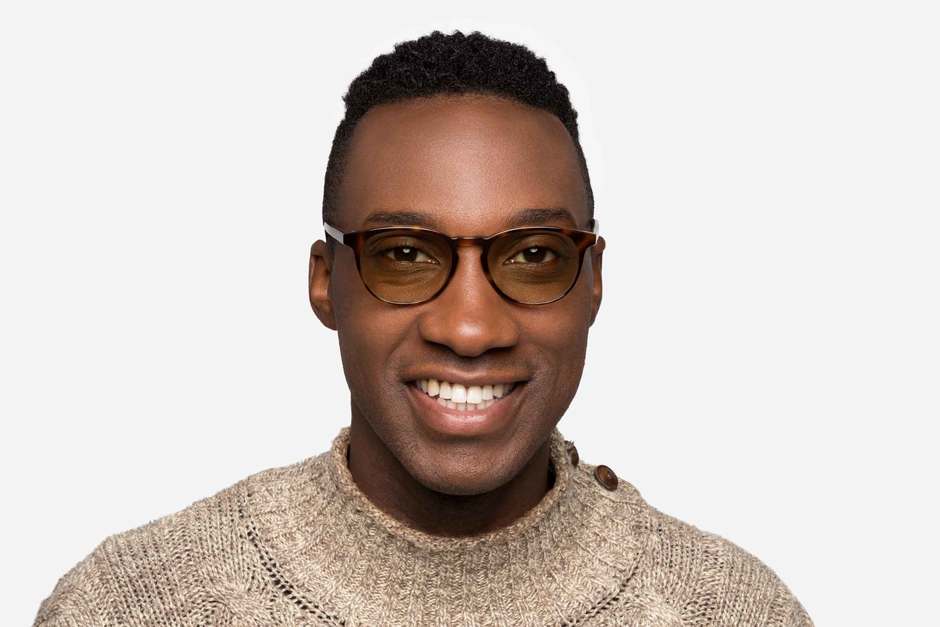 Roebling LBF sleepglasses in sazerac crystal on male model viewed from front